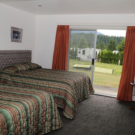 Timberlodge Rv & Campground Port Alberni Eksteriør billede